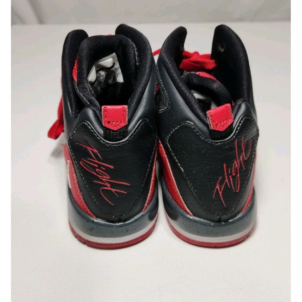 Nike Air Jordan Flight Youth Size 4Y Red/Black Basketball Sneakers 629942-012‎ - Picture 2 of 9